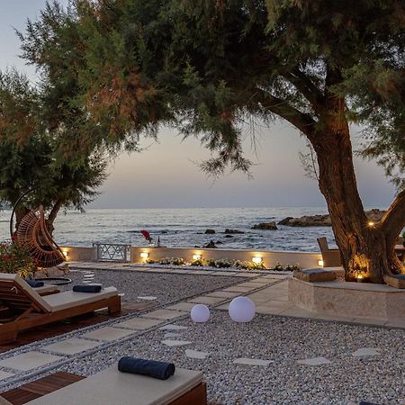 Villa Seashell -Wonderful Newly Renovated Villa On The Beach Galatás Extérieur photo