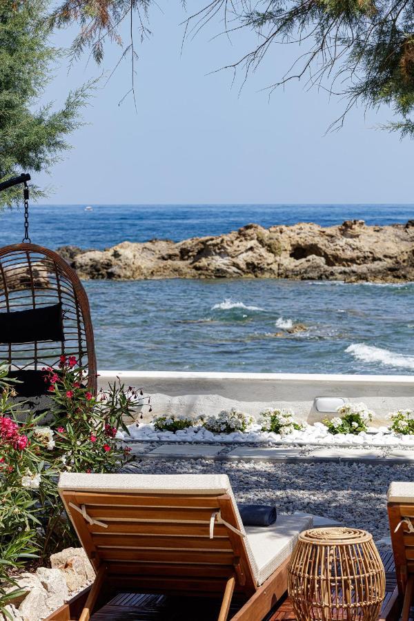 Villa Seashell -Wonderful Newly Renovated Villa On The Beach Galatás Extérieur photo