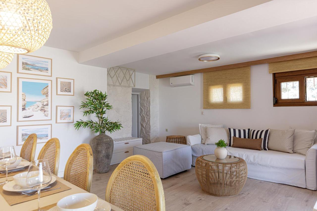Villa Seashell -Wonderful Newly Renovated Villa On The Beach Galatás Extérieur photo