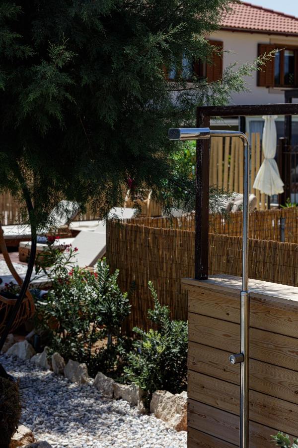 Villa Seashell -Wonderful Newly Renovated Villa On The Beach Galatás Extérieur photo